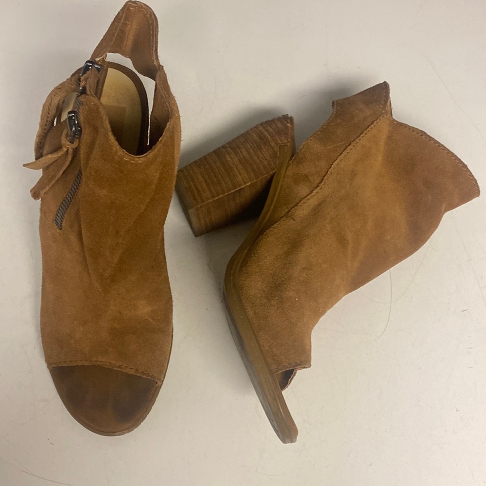 DOLCE VIDA Heeled Ankle Boots Zipped Suede Shoes